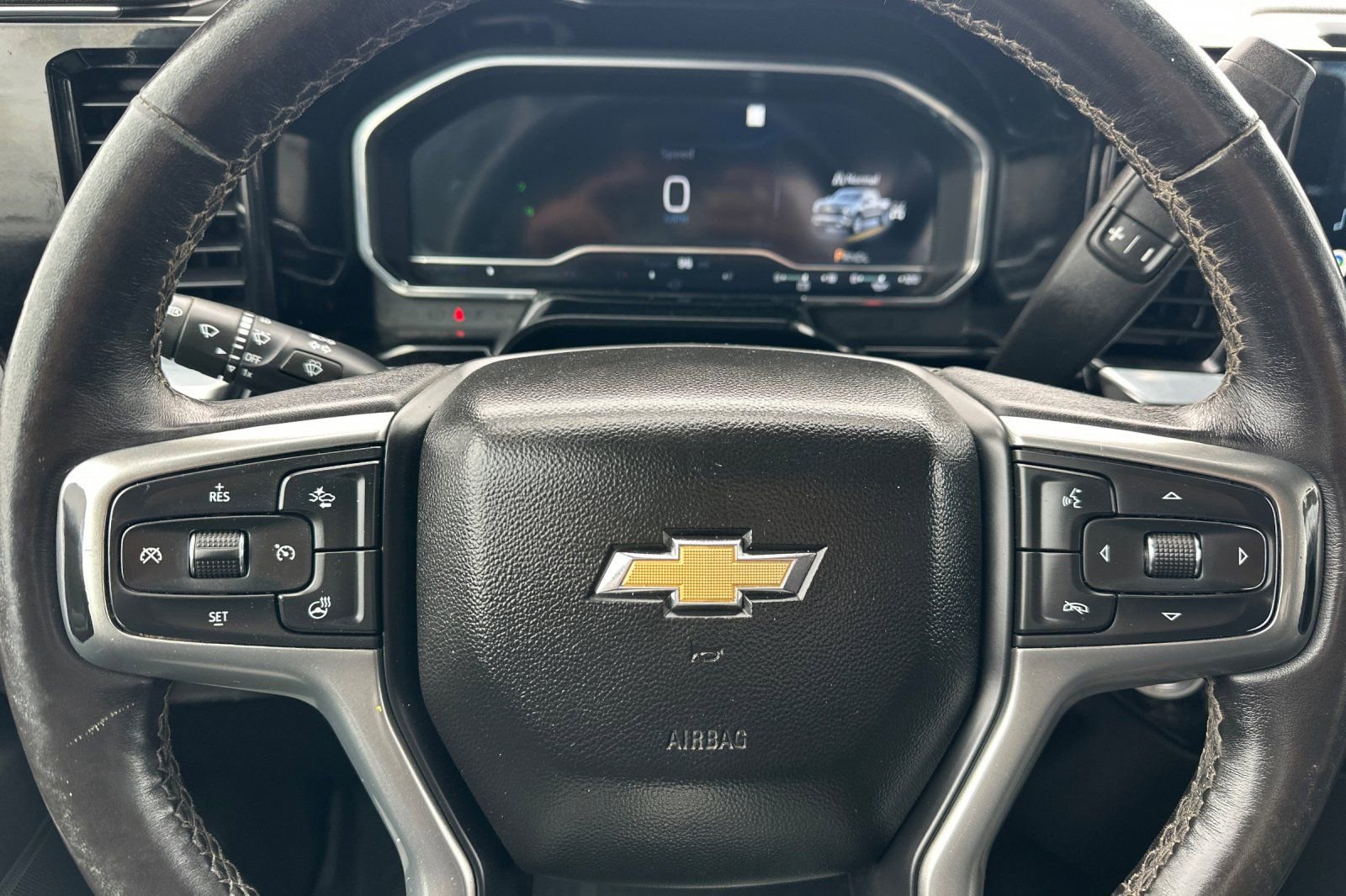 Used 2022 Chevrolet Silverado 1500 LT AWD/4WD image 23