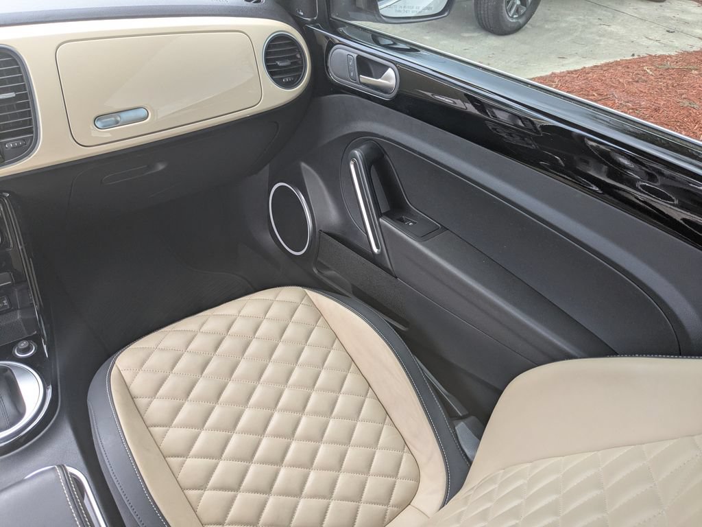 Used 2019 Volkswagen Beetle 2.0T Final Edition SEL FWD image 21