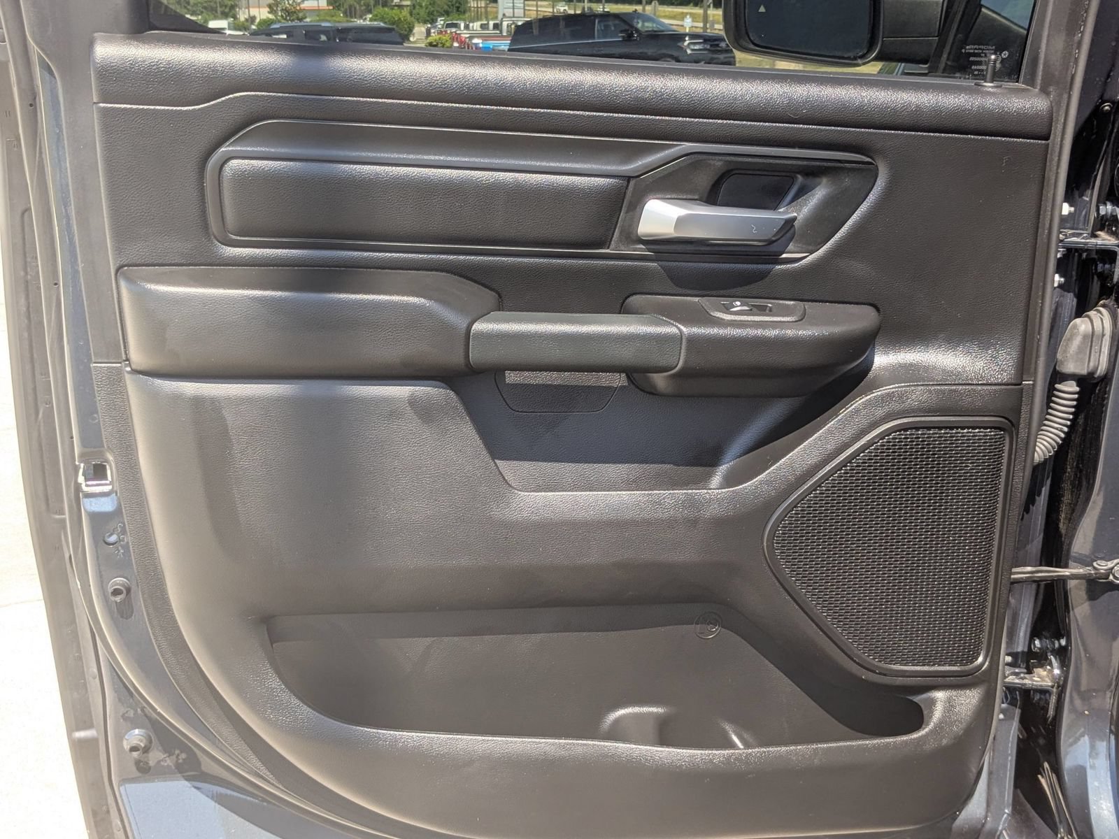 Used 2025 RAM 1500 Warlock AWD/4WD image 27