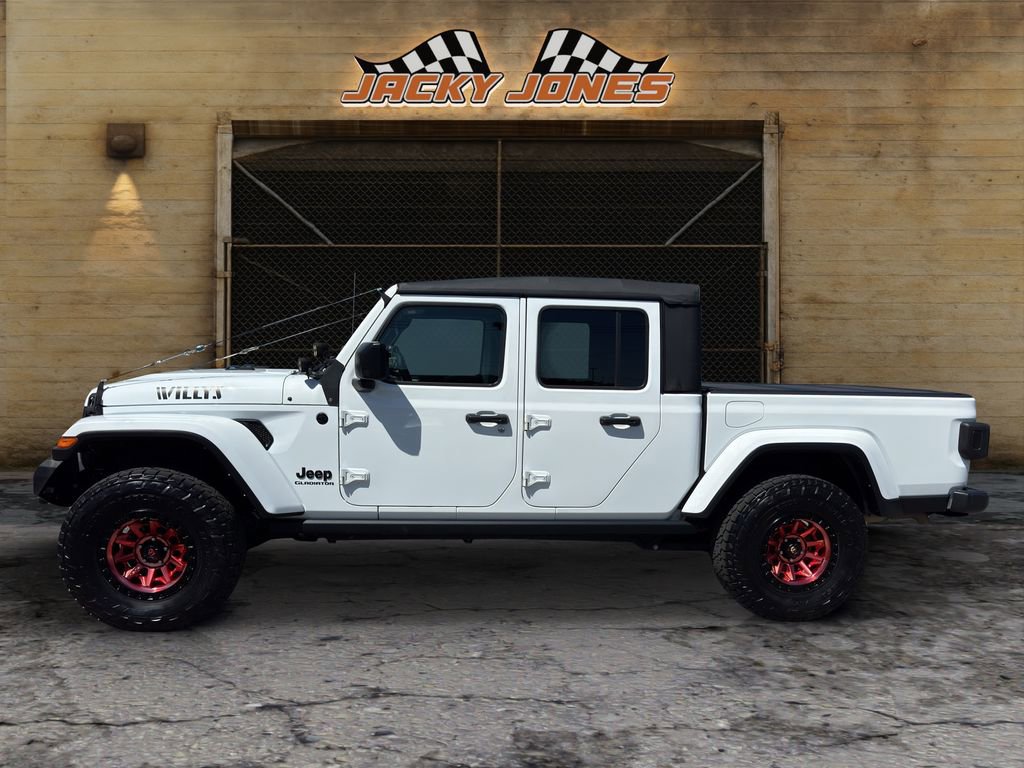 Used 2022 Jeep Gladiator Sport AWD/4WD image 3