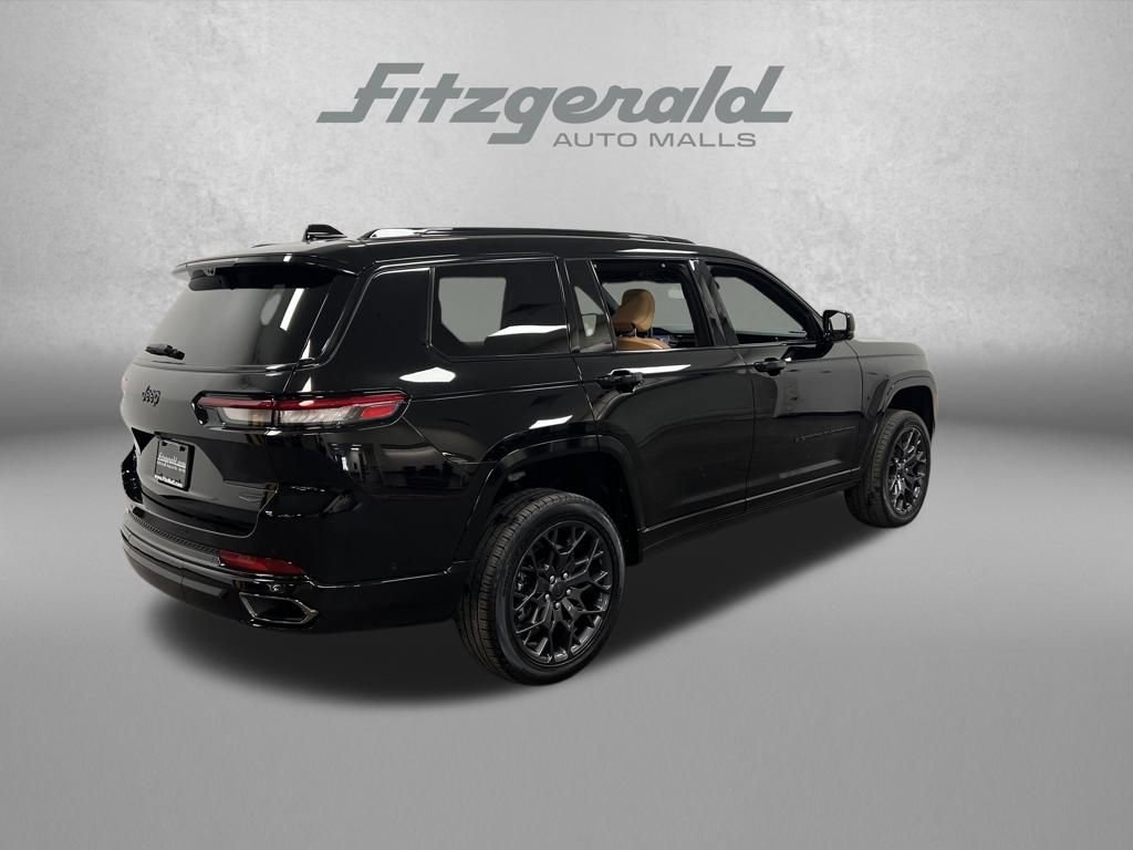 Used 2025 Jeep Grand Cherokee L Summit image 5