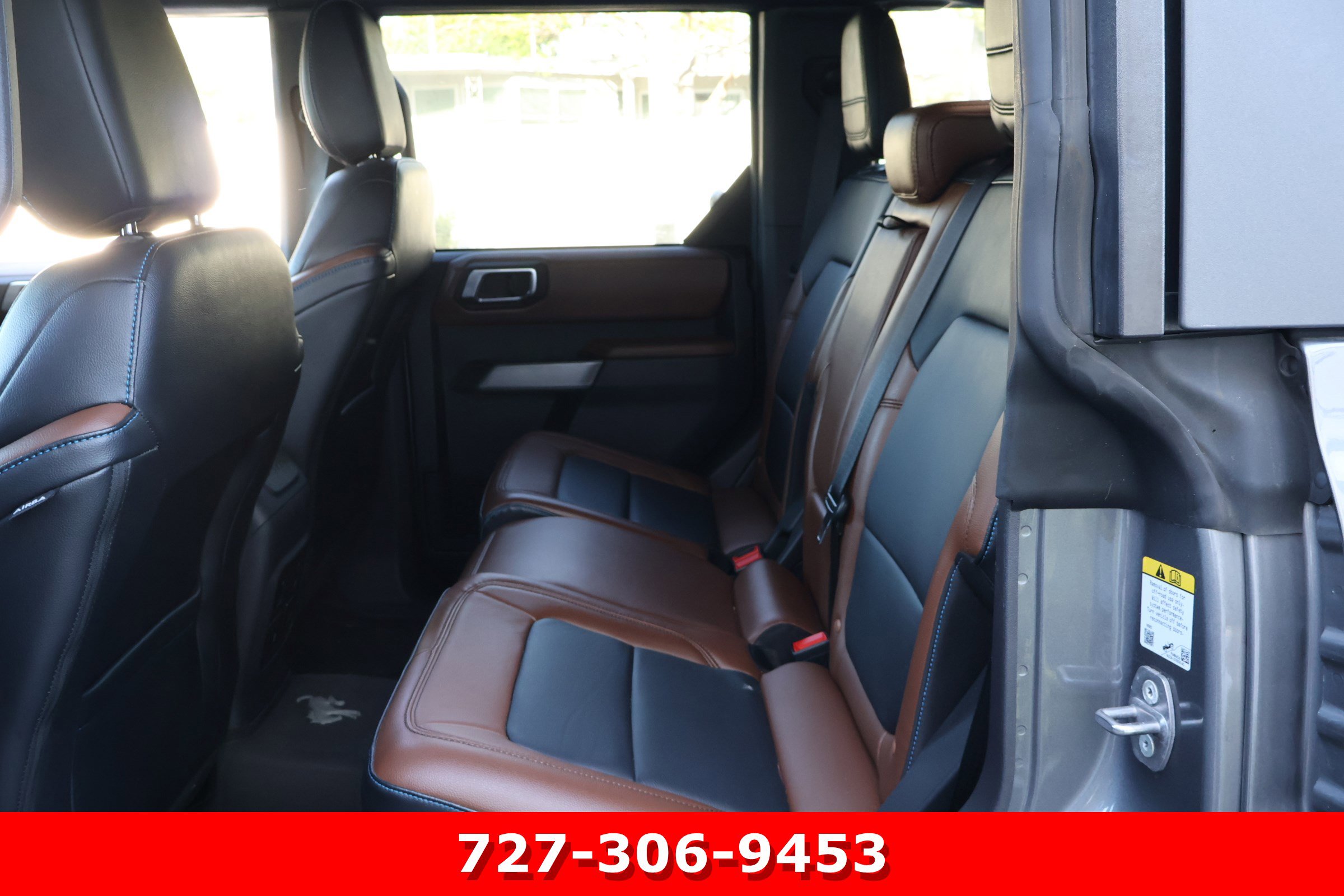 Used 2022 Ford Bronco Outer Banks image 12