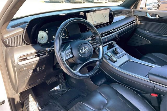 Used 2023 Hyundai Palisade Calligraphy image 13