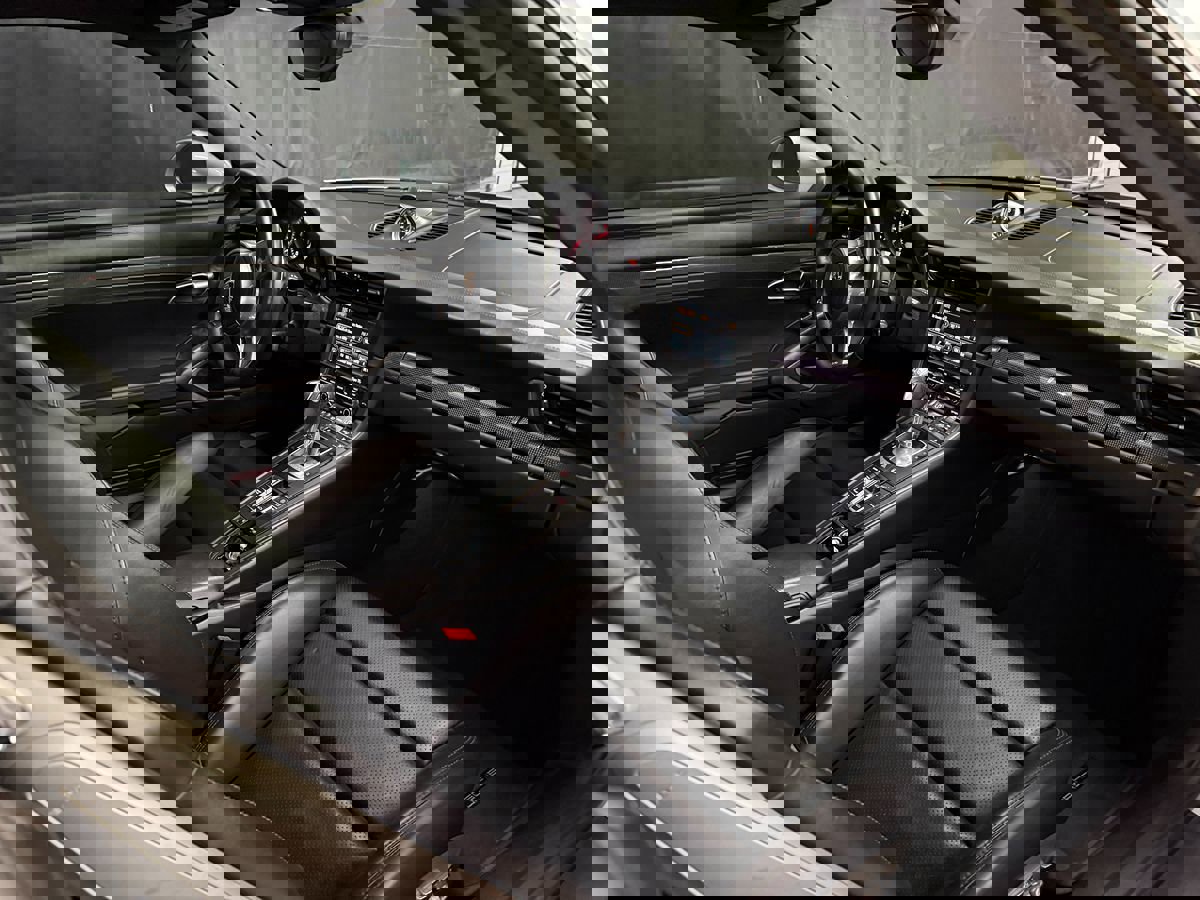 Used 2014 Porsche 911 Turbo image 16