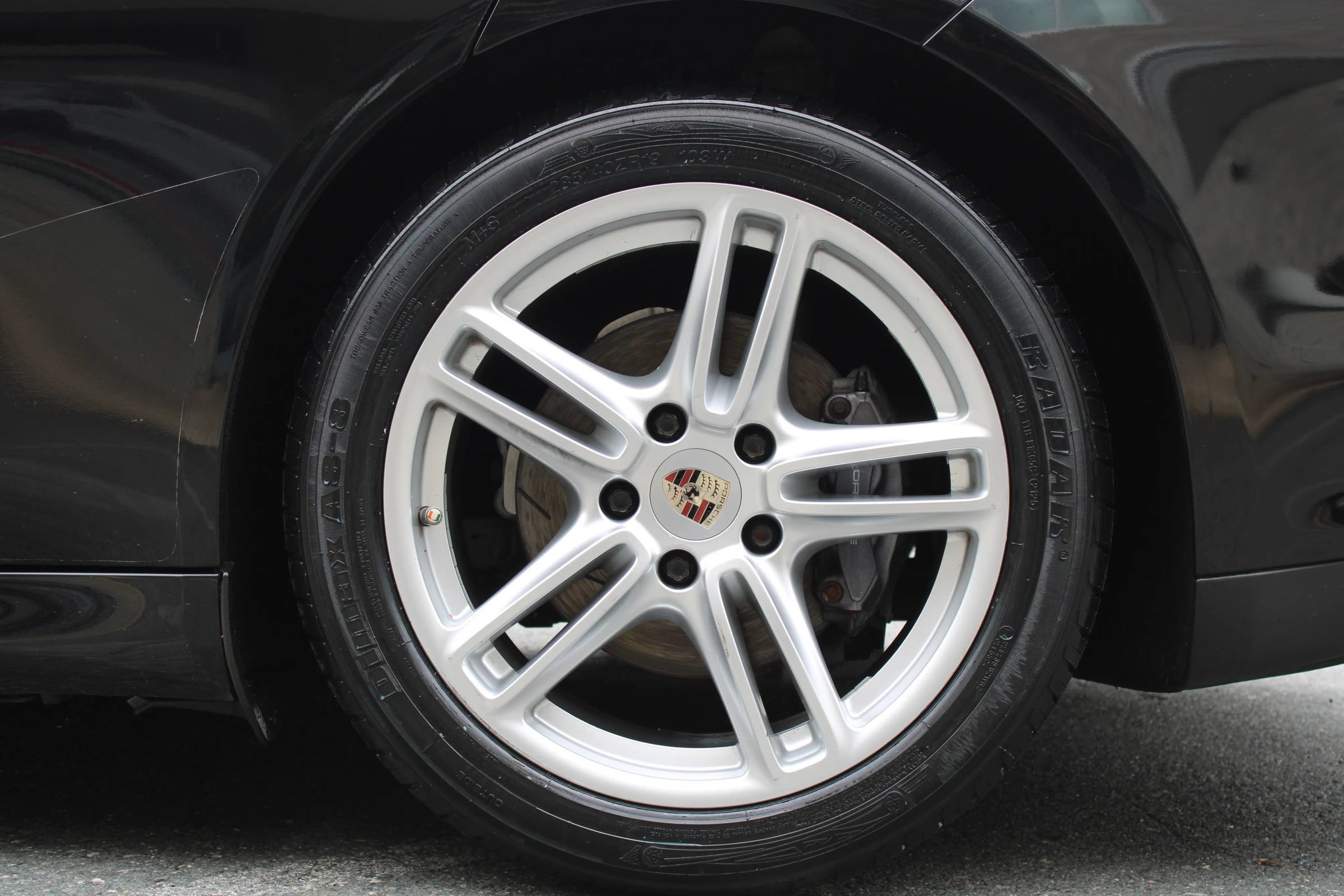 Used 2012 Porsche Panamera 4 image 40