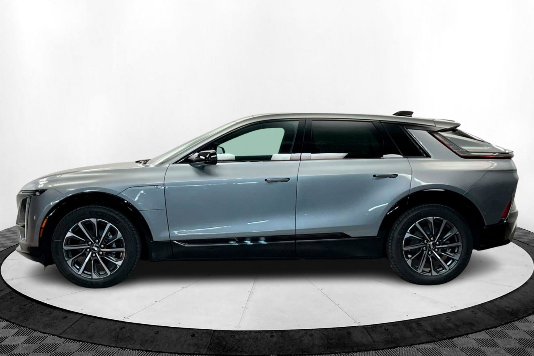 New 2025 Cadillac Lyriq Sport w/ LPO, Floor Liner Package image 2