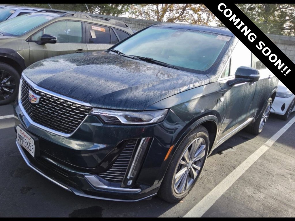 Used 2025 Cadillac XT6 Premium Luxury image 1