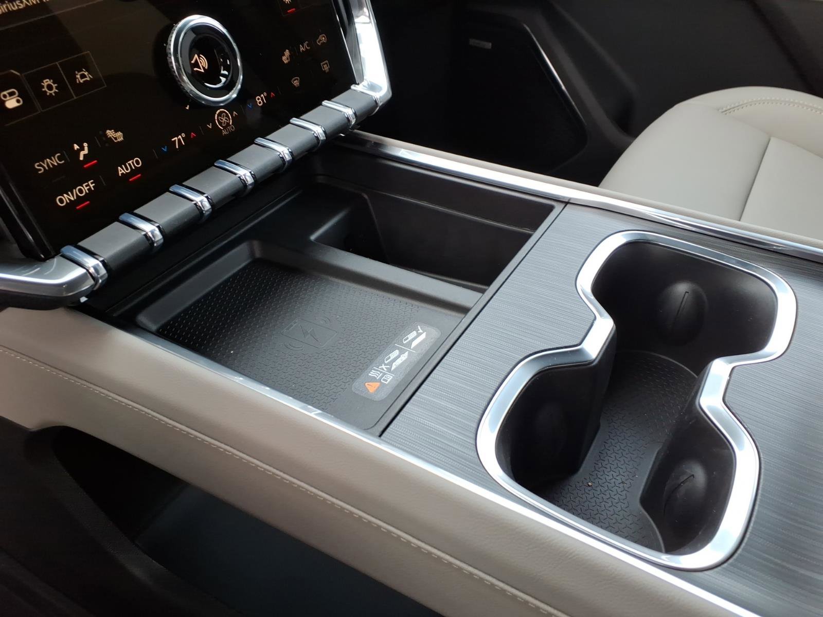 New 2026 GMC Acadia Elevation w/ Elevation Premium Package AWD/4WD image 15