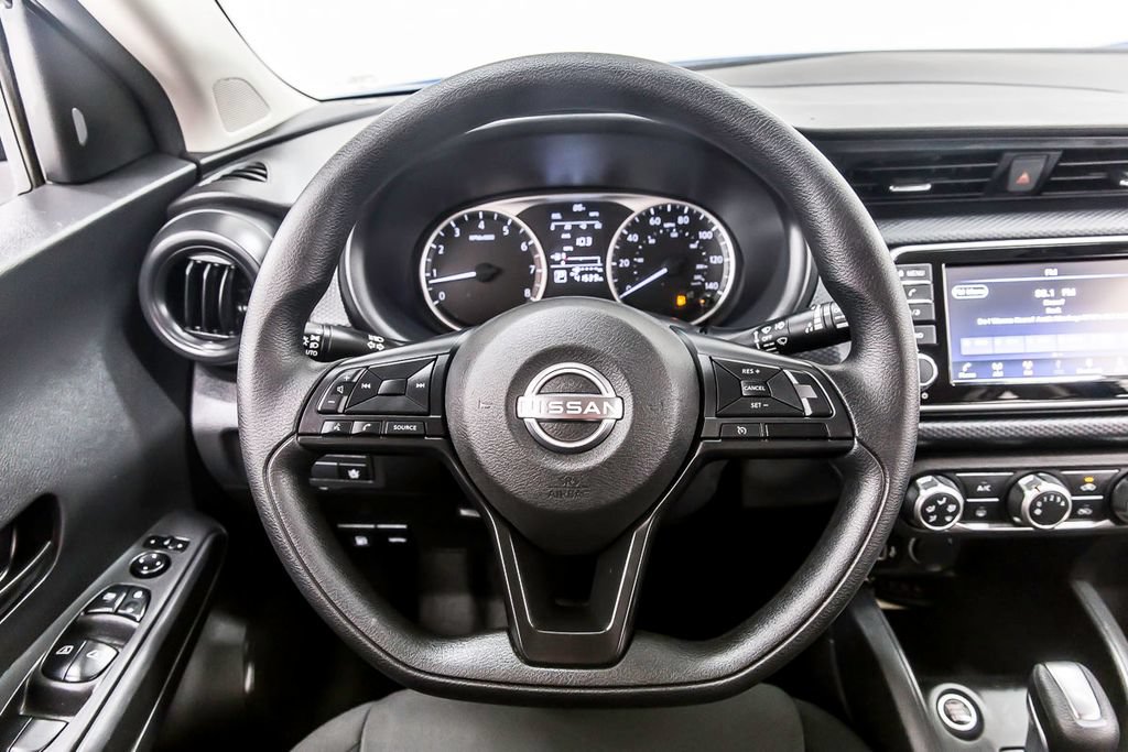 Used 2025 Nissan Kicks Play S FWD image 19
