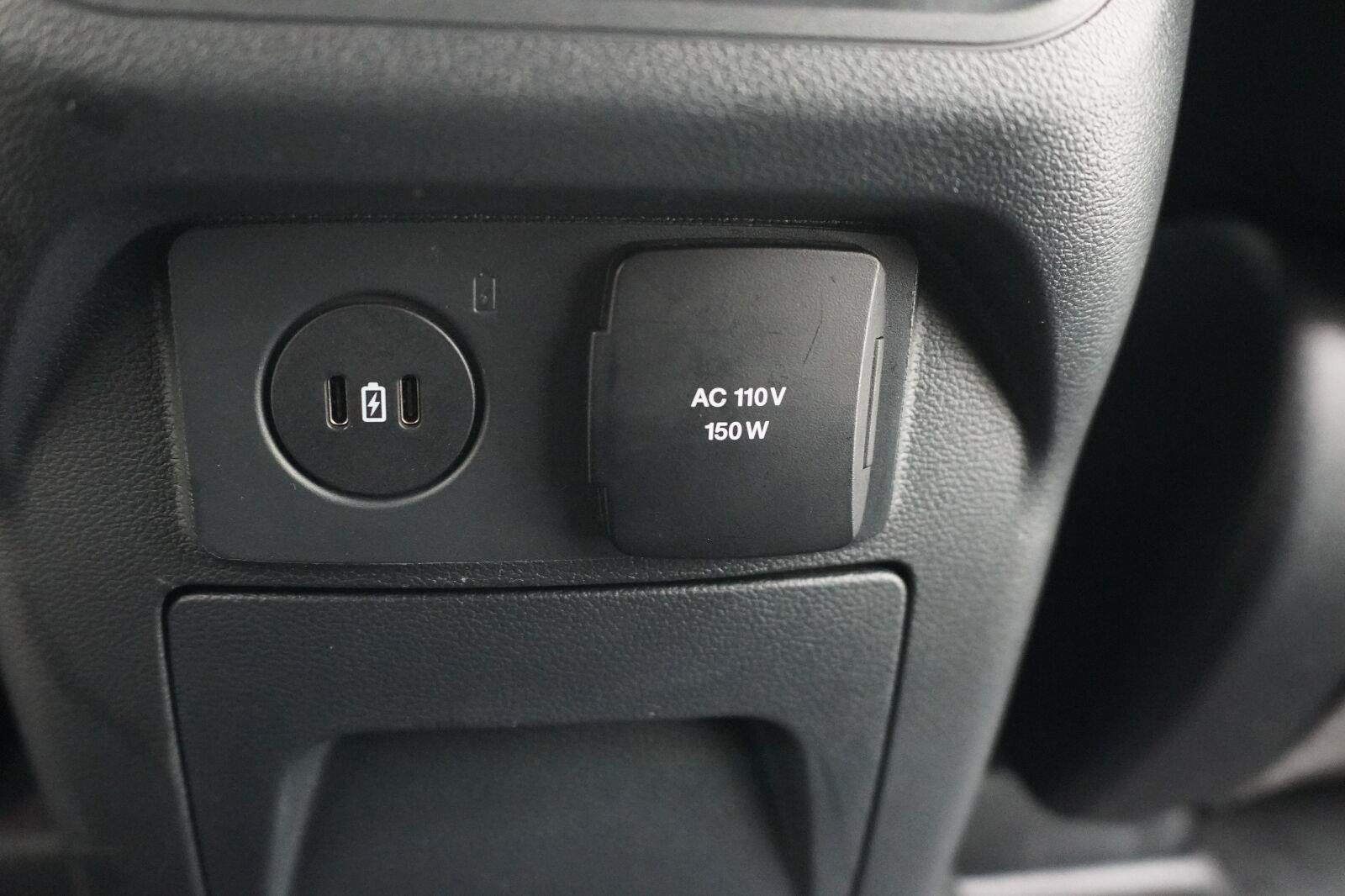 Used 2025 Ford Explorer ST-Line w/ Premium Package RWD image 28