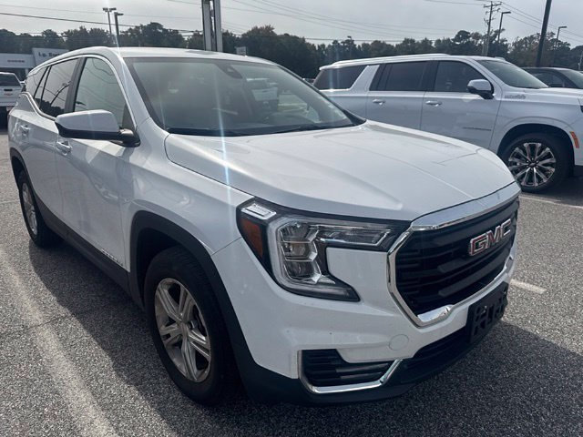 Used 2024 GMC Terrain SLE AWD/4WD image 8