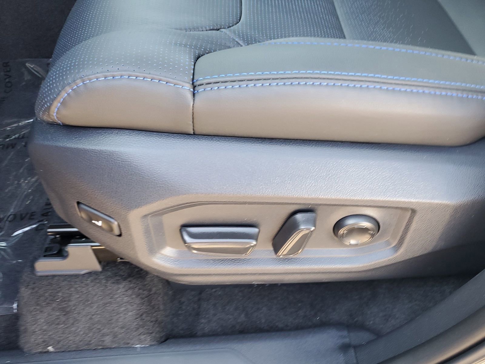 New 2026 Toyota Sequoia Platinum AWD/4WD image 19