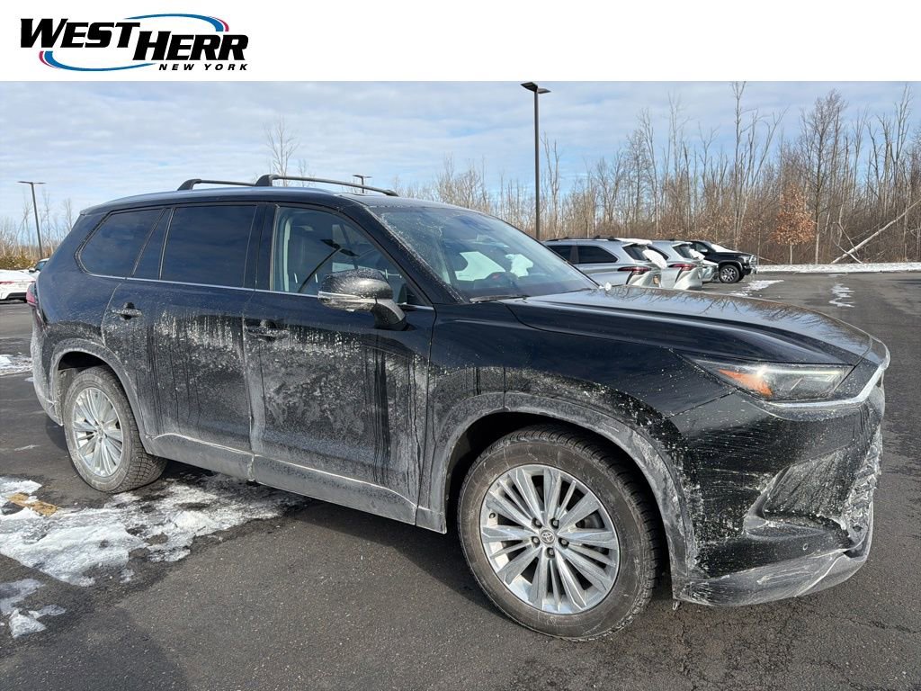 Used 2024 Toyota Grand Highlander Platinum image 1