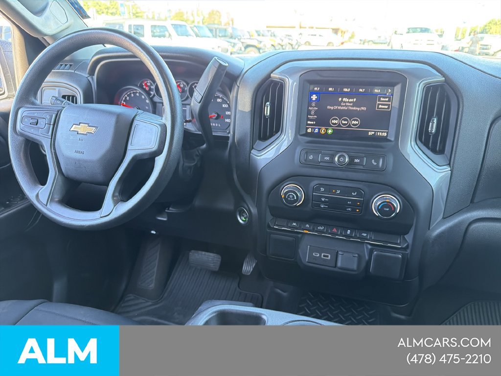 Used 2022 Chevrolet Silverado 1500 Custom RWD image 3