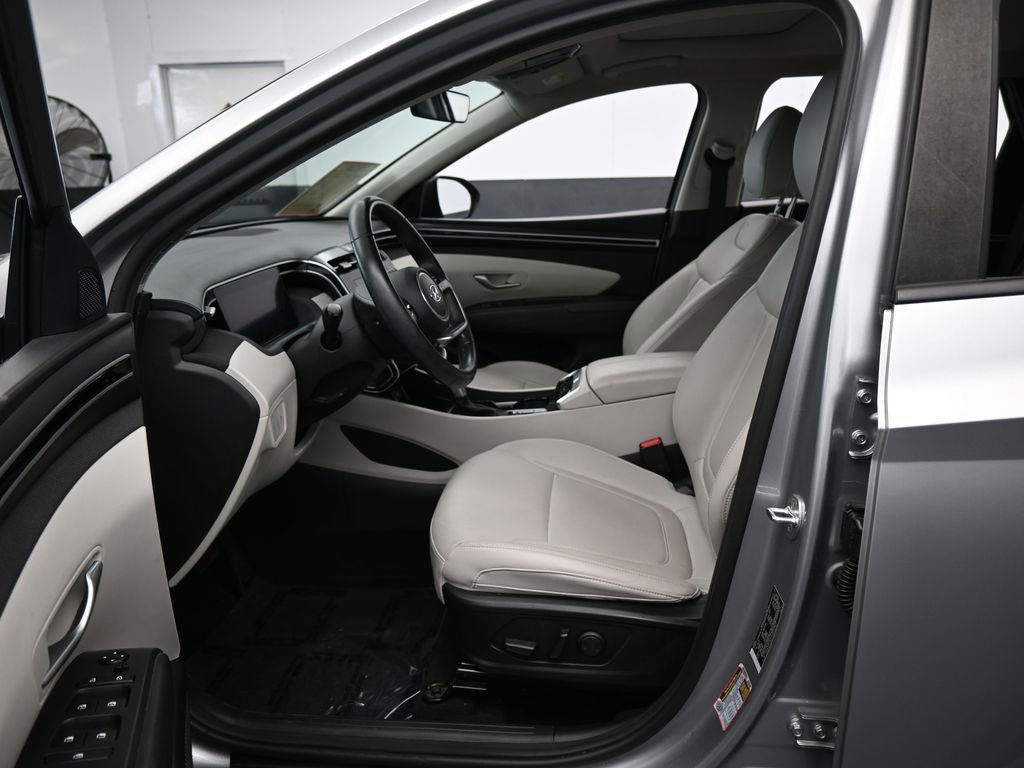 Used 2023 Hyundai Tucson SEL w/ Convenience Package FWD image 11