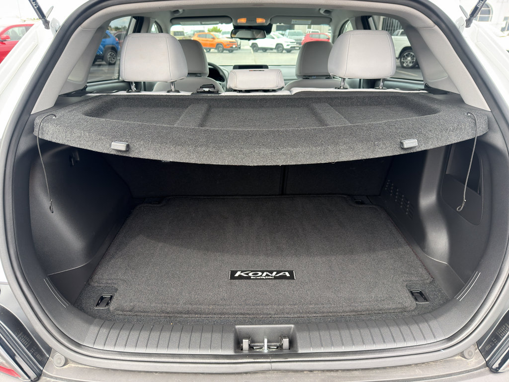 Used 2023 Hyundai Kona SEL AWD/4WD image 11