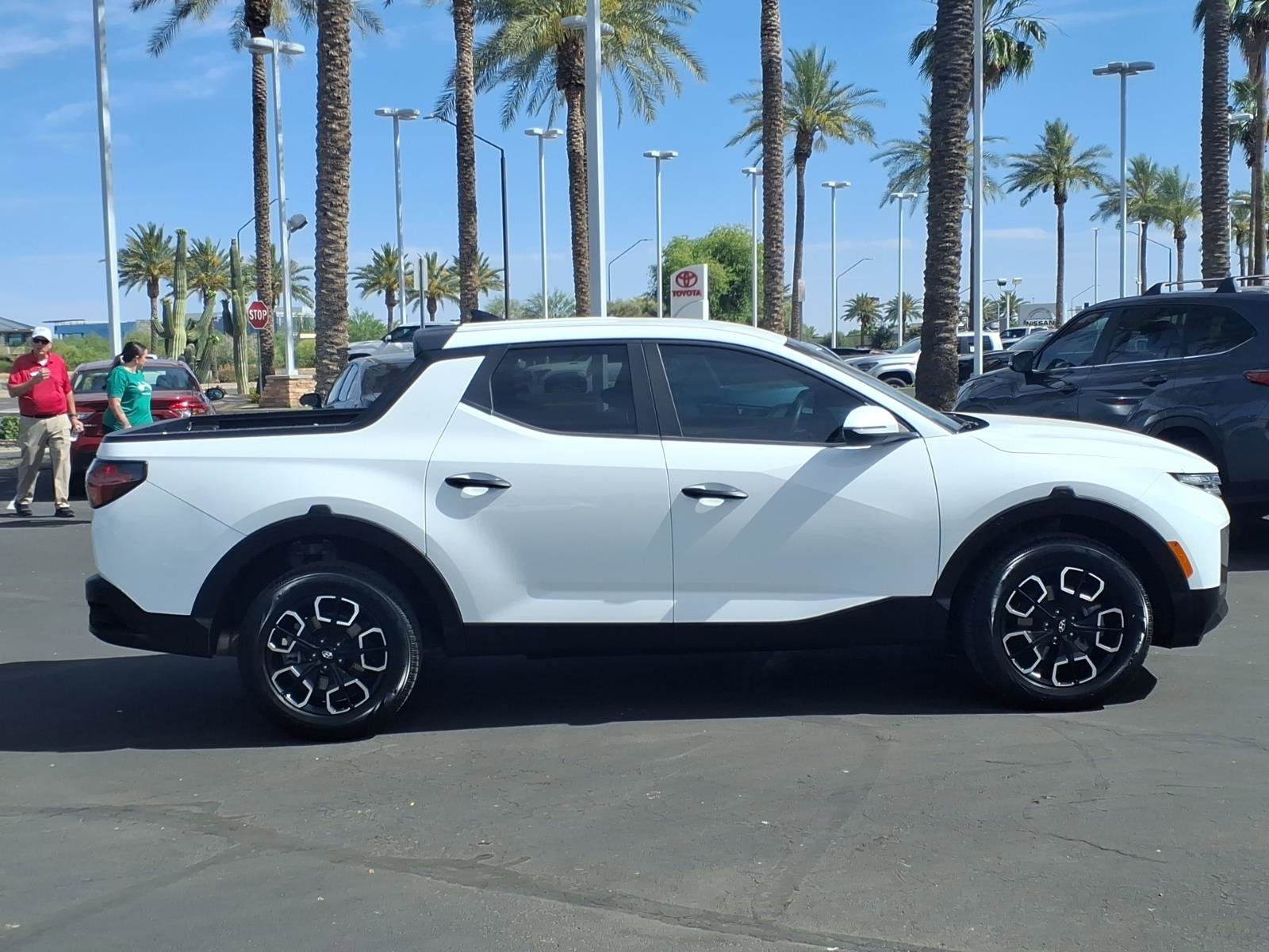 Used 2022 Hyundai Santa Cruz SEL image 3