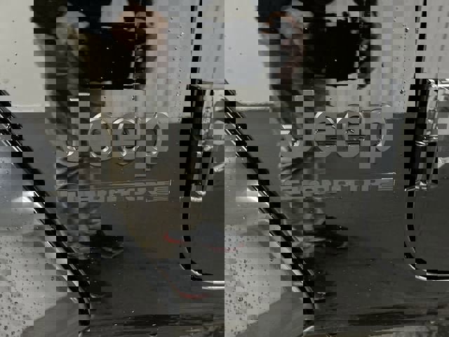 Used 2023 Jeep Gladiator Sport image 31