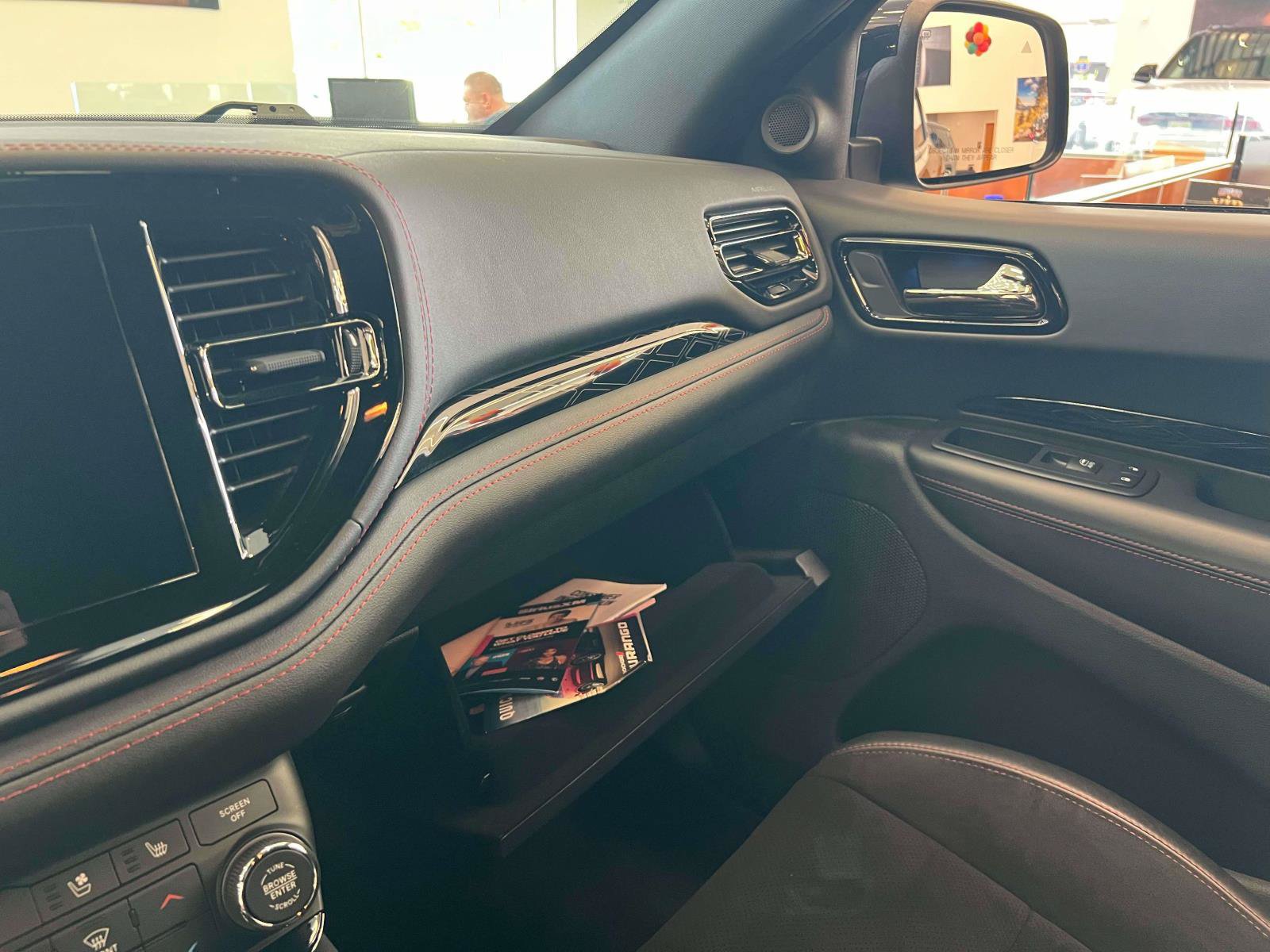 Used 2025 Dodge Durango GT AWD/4WD image 14