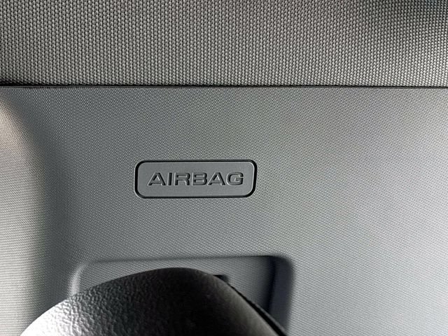 Used 2024 Ford F550 4x4 Regular Cab Super Duty image 28