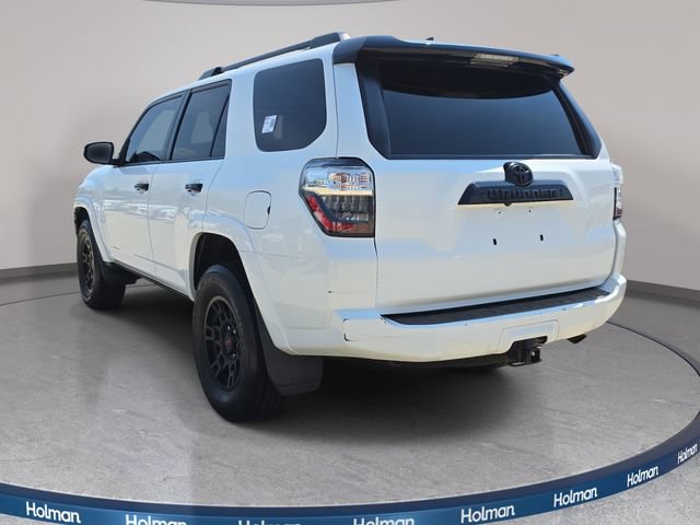 Used 2021 Toyota 4Runner Venture w/ Moonroof Package AWD/4WD image 8