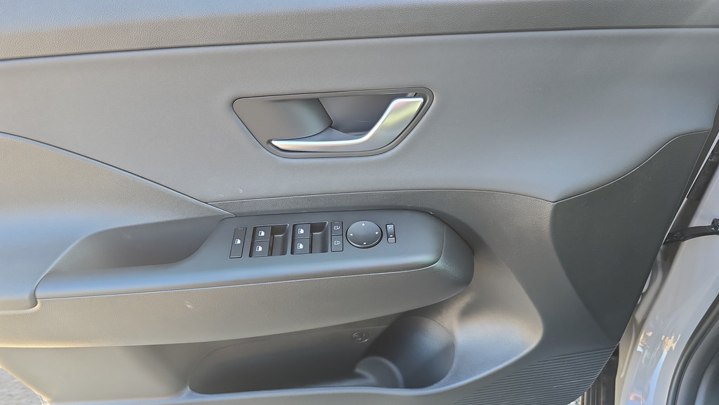 New 2026 Hyundai Kona SEL Premium AWD/4WD image 16