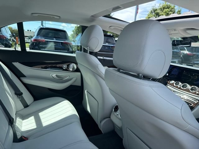 Used 2021 Mercedes-Benz E 350 4MATIC Sedan image 29