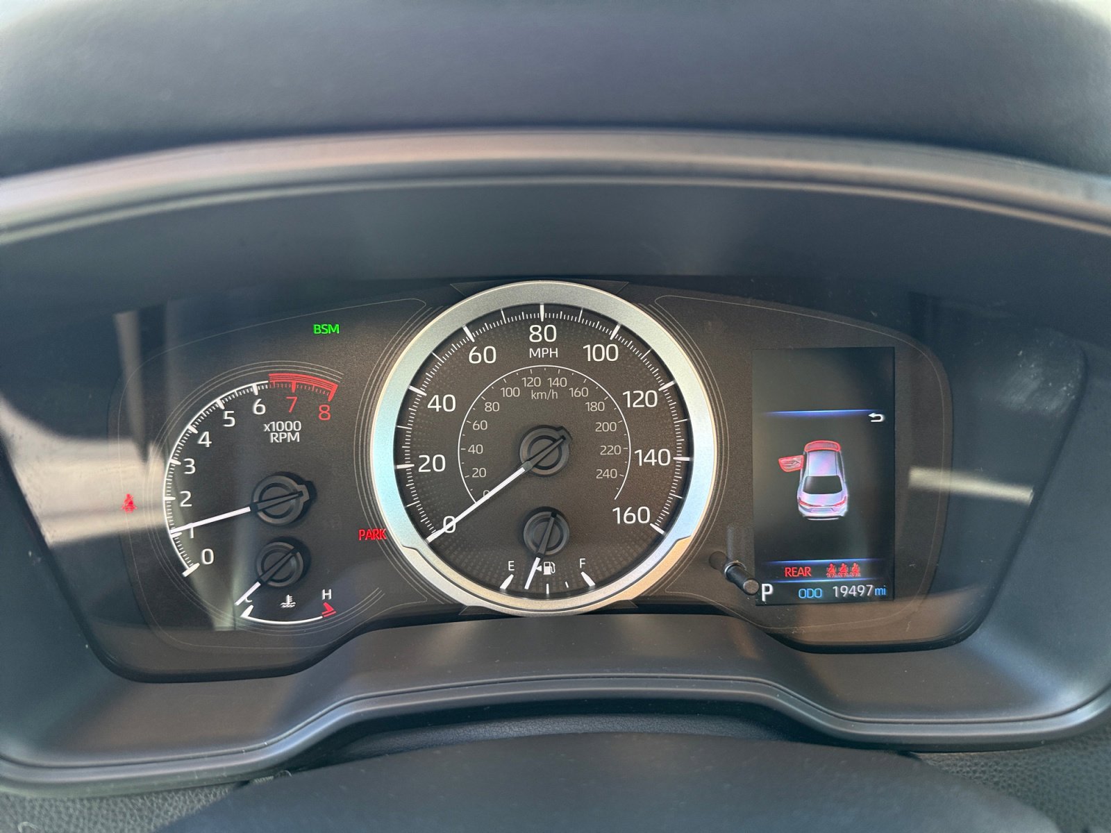 Used 2020 Toyota Corolla LE w/ LE Convenience Package FWD image 11