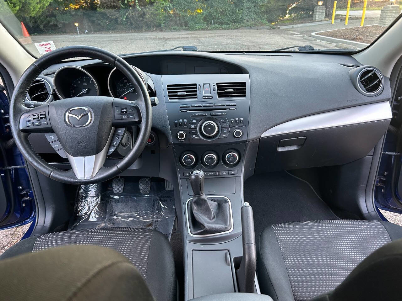 Used 2013 MAZDA MAZDA3 i Touring image 34