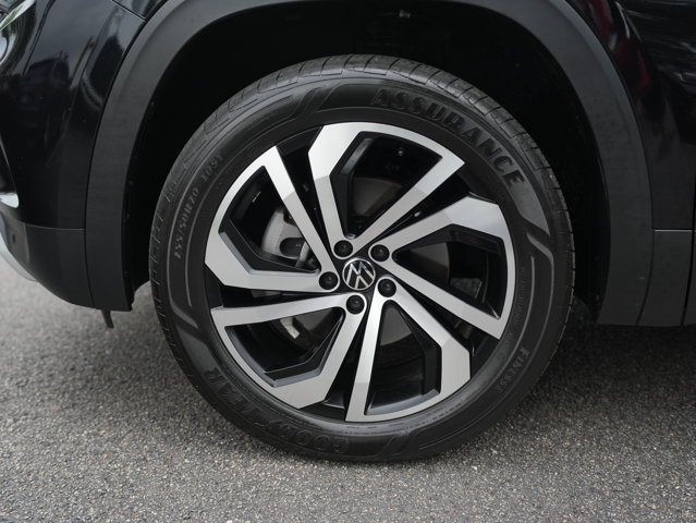 Certified 2023 Volkswagen Atlas SEL AWD/4WD image 11