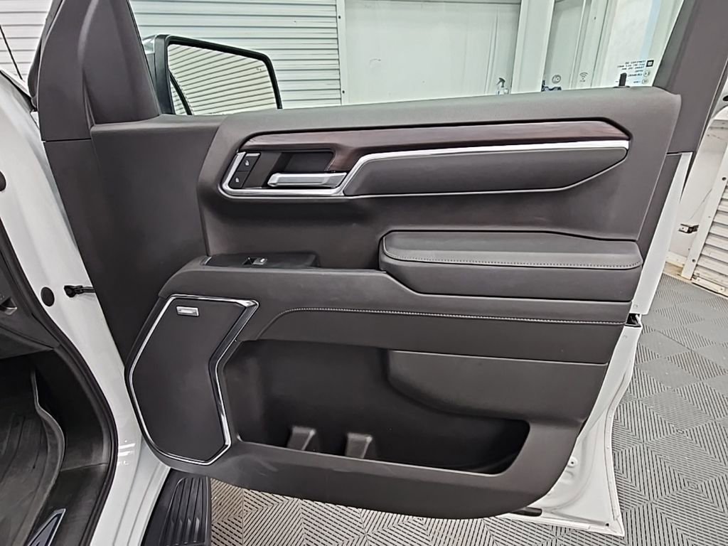 Used 2022 GMC Sierra 1500 SLT w/ SLT Premium Plus Package image 42