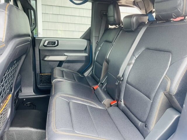 Used 2022 Ford Bronco Badlands AWD/4WD image 14