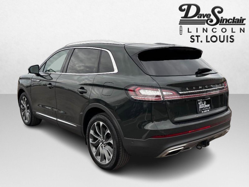 Used 2023 Lincoln Nautilus Reserve w/ Equipment Group 201A image 7