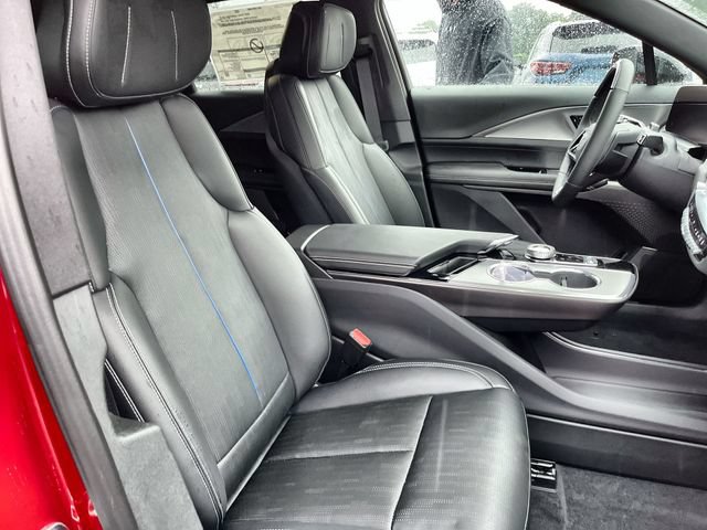 New 2027 Cadillac Lyriq Sport w/ LPO, ONYX Package AWD/4WD image 27