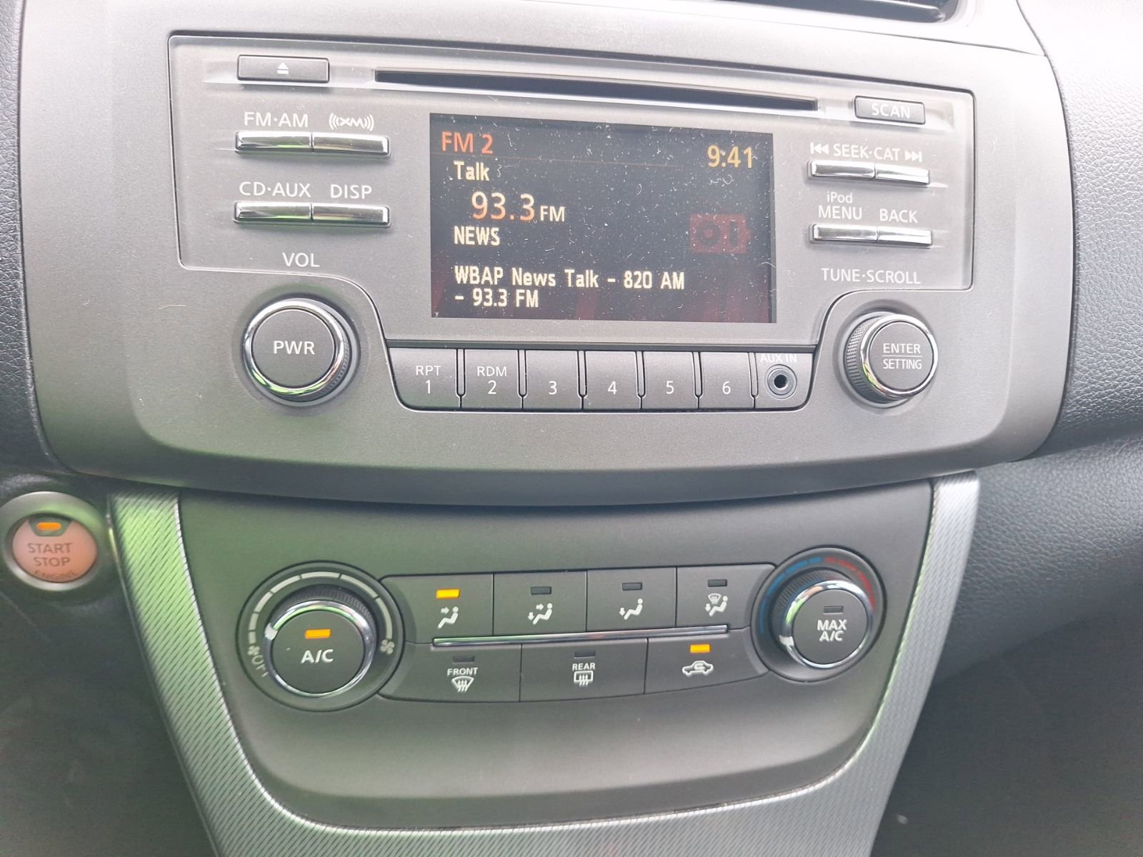 Used 2014 Nissan Sentra SR w/ SR Driver Package image 27