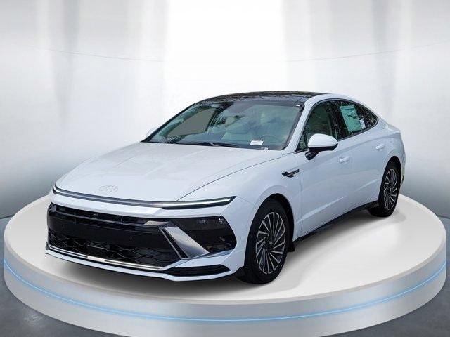 New 2026 Hyundai Sonata Limited FWD image 2