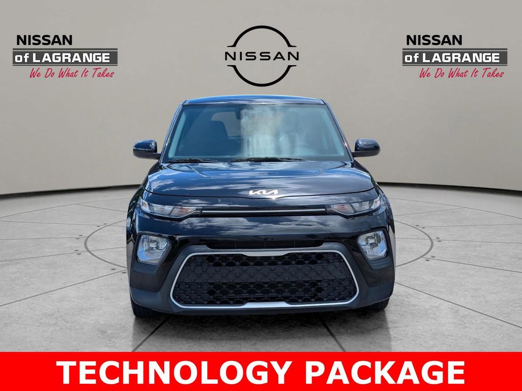 Used 2022 Kia Soul LX w/ Technology Package image 2