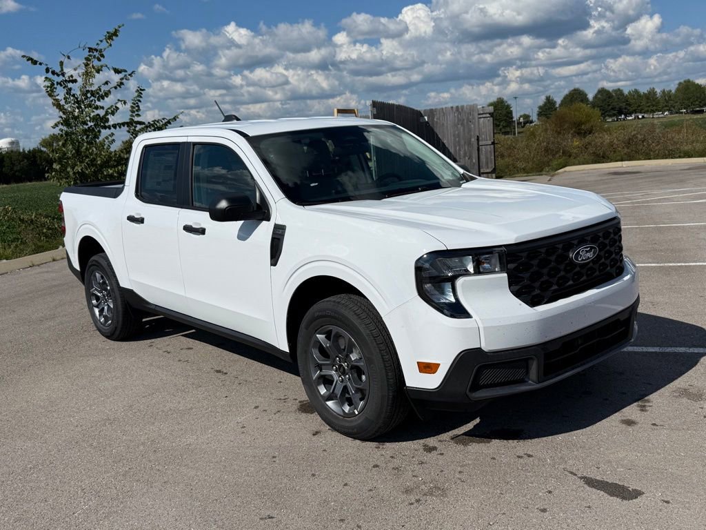 New 2025 Ford Maverick XLT w/ Equipment Group 301A image 2