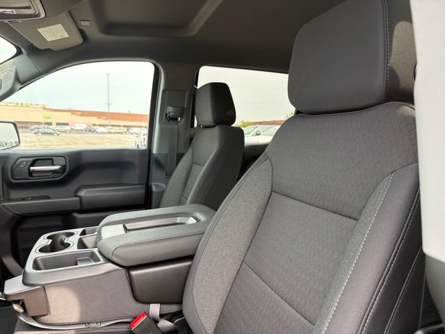 New 2026 Chevrolet Silverado 1500 Custom AWD/4WD image 13