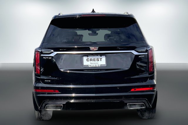 Used 2022 Cadillac XT6 Sport w/ Platinum Package AWD/4WD image 3