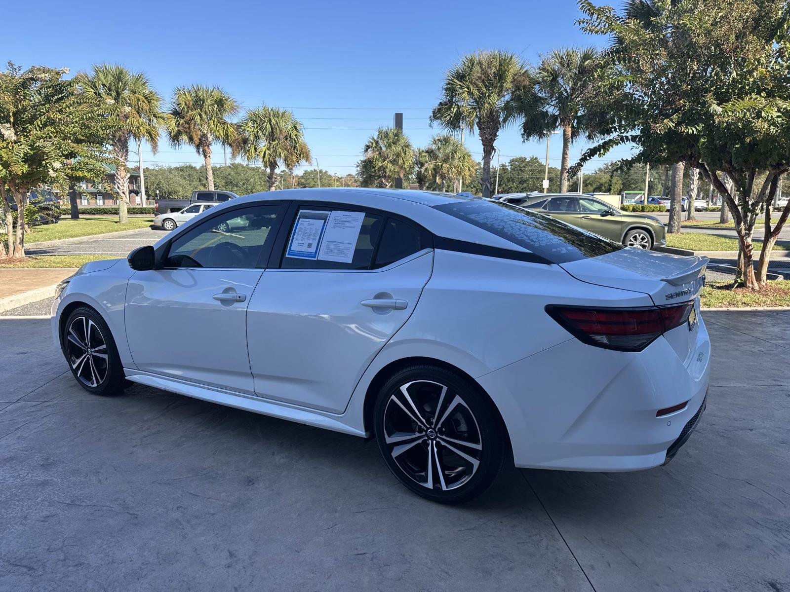 Used 2021 Nissan Sentra SR image 5