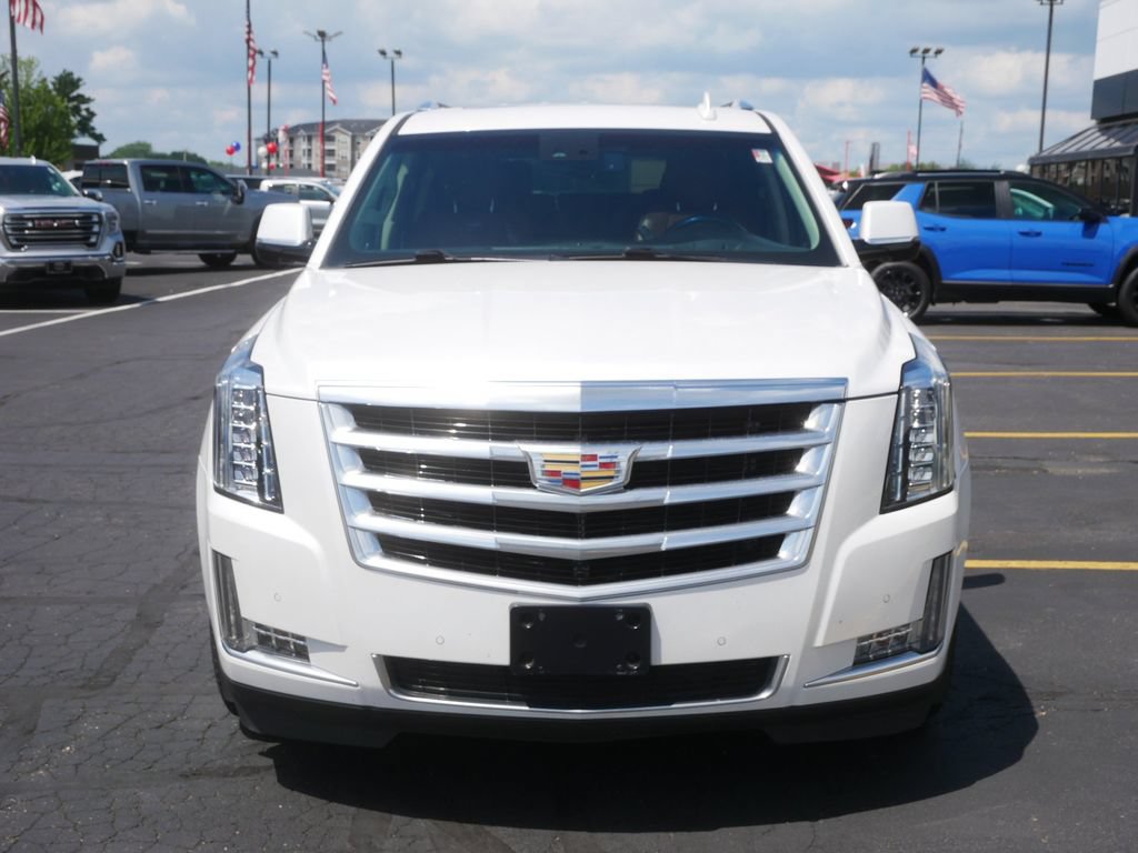 Used 2016 Cadillac Escalade ESV Luxury AWD/4WD image 3