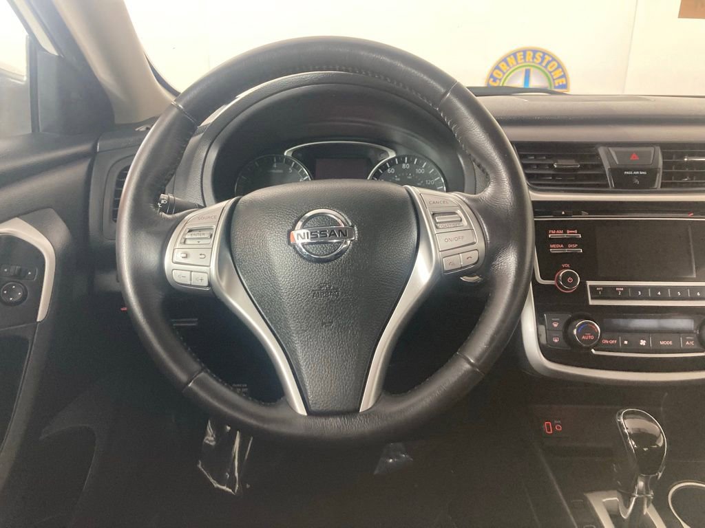 Used 2018 Nissan Altima 2.5 SV image 6