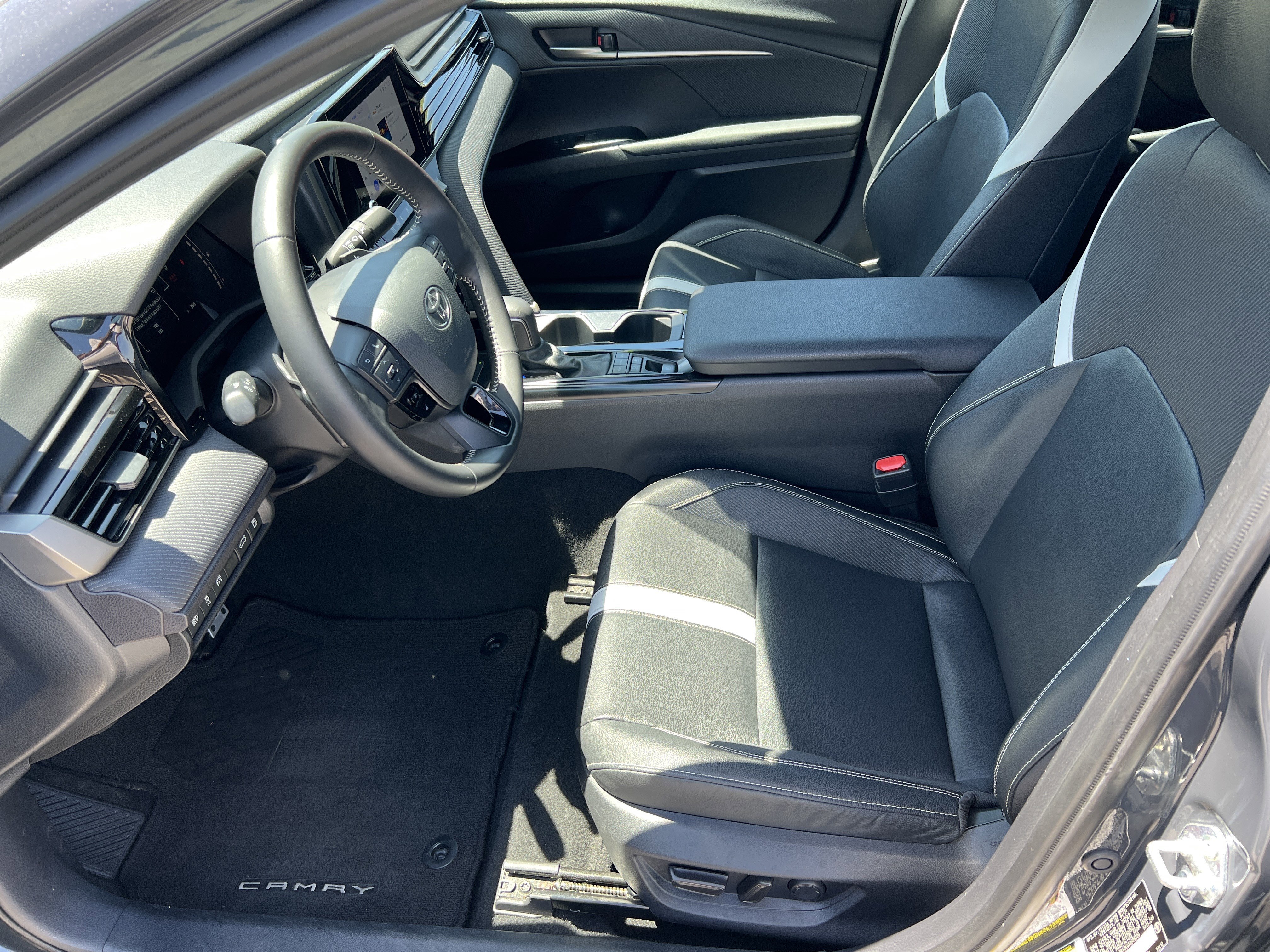 Certified 2025 Toyota Camry SE w/ Convenience Package AWD/4WD image 20