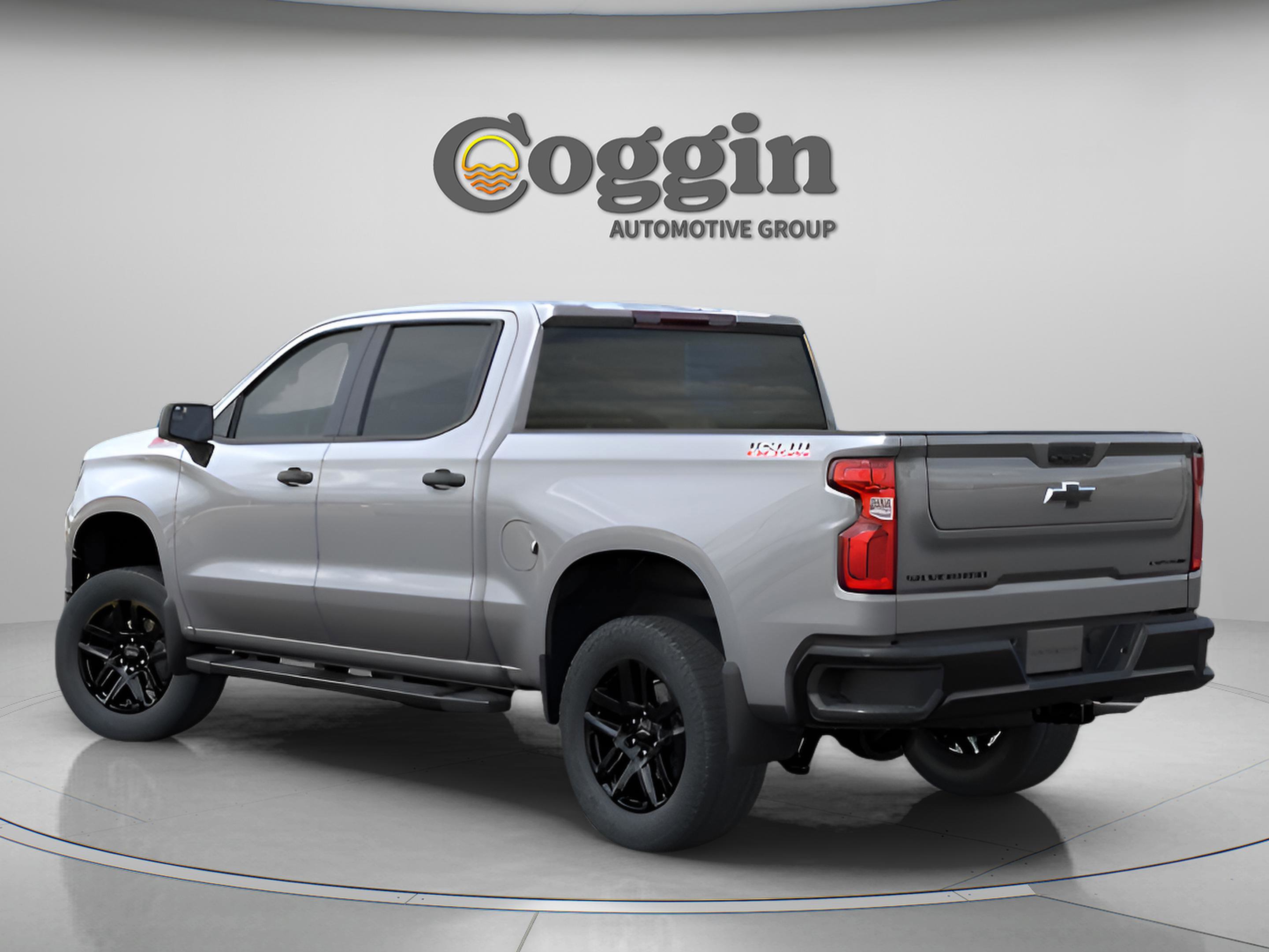 New 2026 Chevrolet Silverado 1500 Custom Trail Boss w/ LPO, Dark Essentials Package image 4