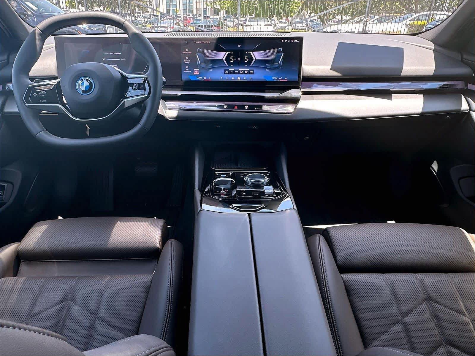 Certified 2024 BMW i5 eDrive40i w/ M Sport Package RWD image 10