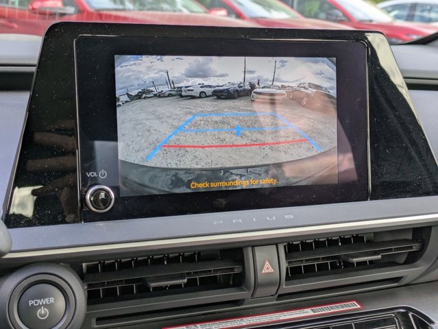 Used 2025 Toyota Prius LE image 9