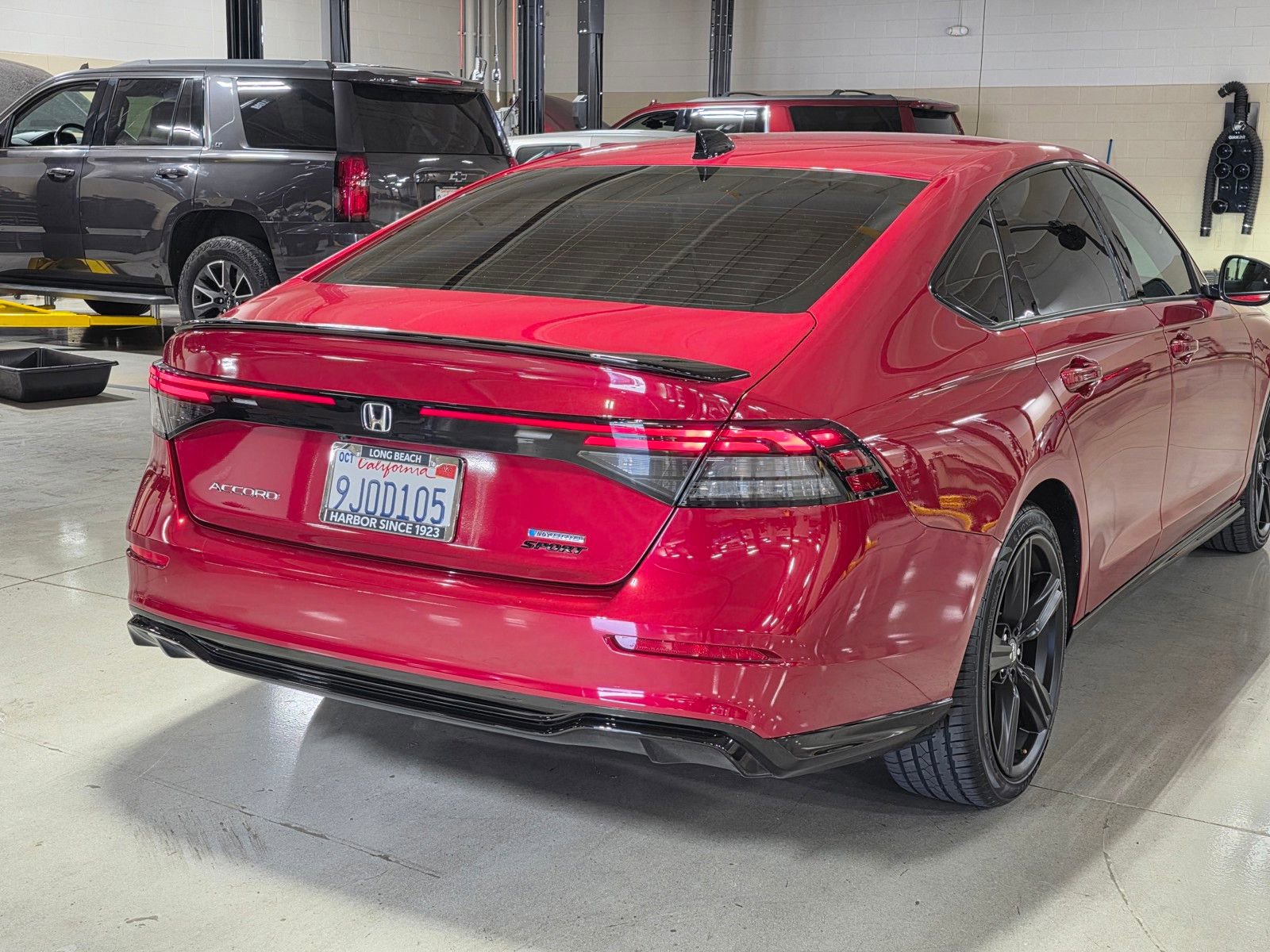 Used 2024 Honda Accord Sport image 11