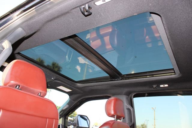 Used 2022 Ford F350 Platinum w/ Tremor Off-Road Package image 21