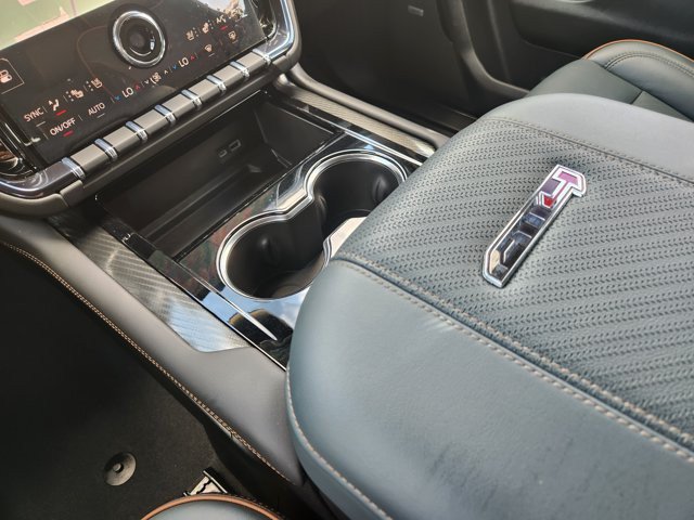Used 2026 GMC Yukon XL AT4 w/ AT4 Premium Package AWD/4WD image 18
